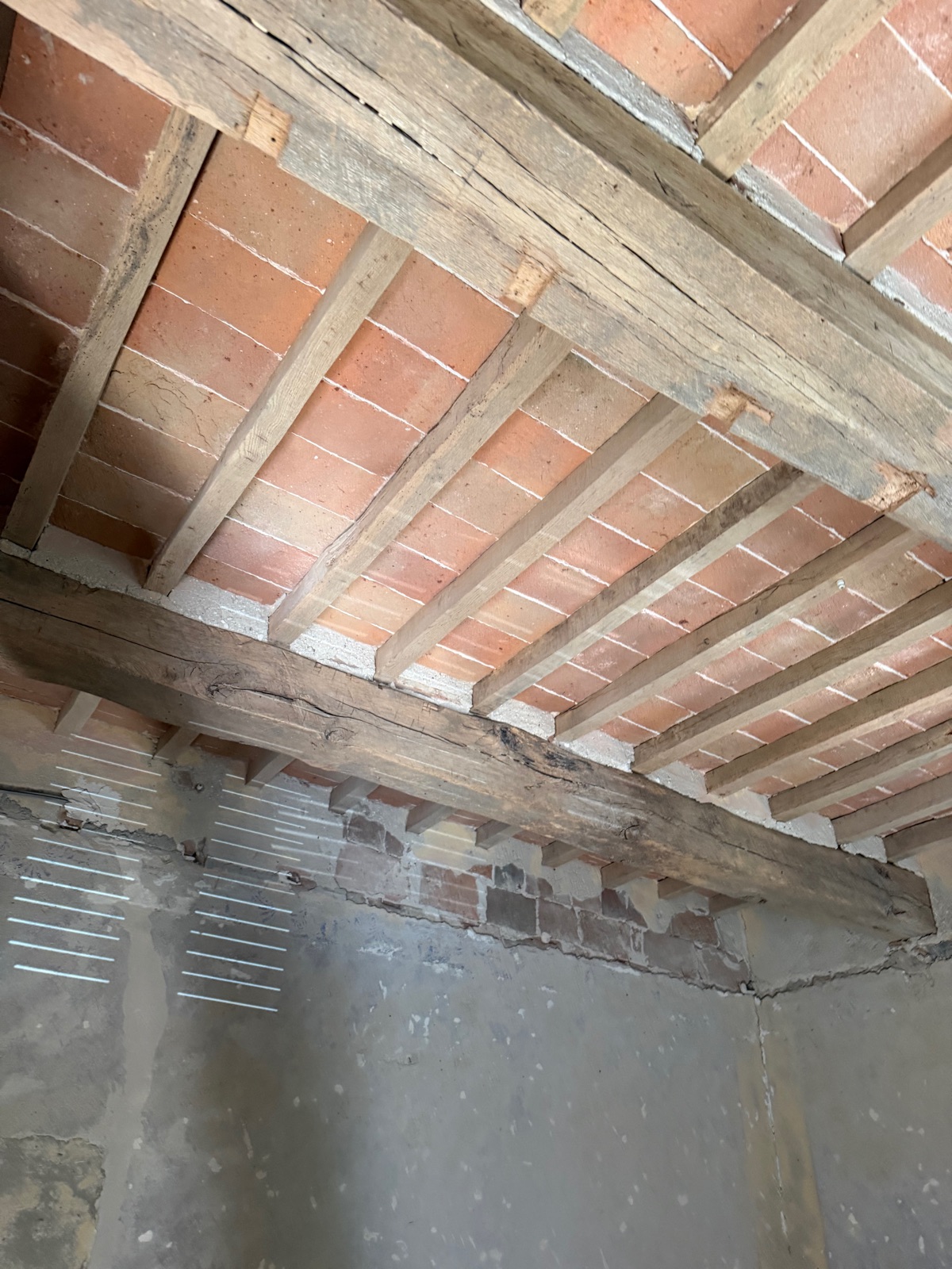 Consolidamento solaio in legno